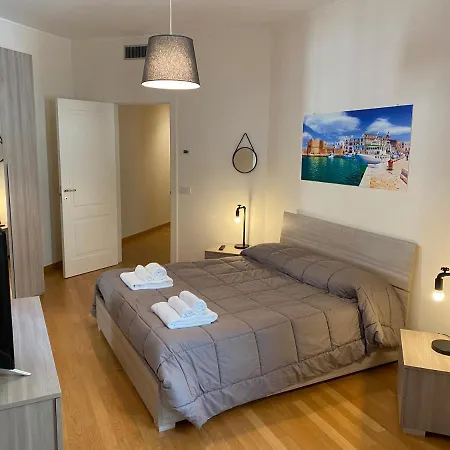 Berga Exclusive Suite 4 Bari Exterior foto